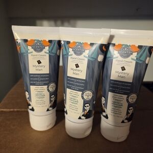 Scentsy Mystery Man Hand Cream - White and Blue
